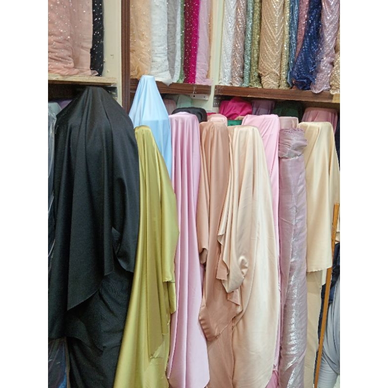 BAHAN KAIN SATIN ROBERTO CAVALLI SATIN POLOSAN FURING DALEMAN