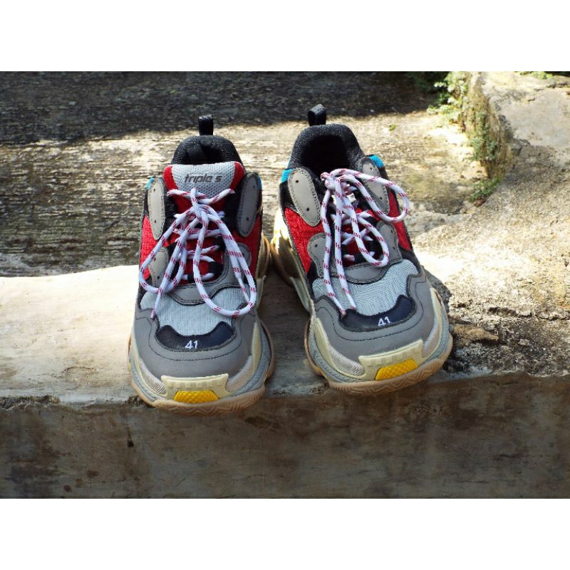 Sepatu Balenciaga Triple S Multicolor Grey Red Blue | Sneakers pria | sneakers wanita