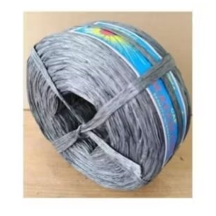 

TALI PLASTIK 1 GULUNG 250gr