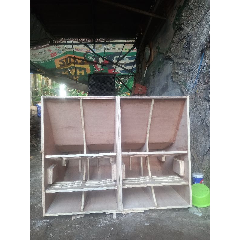 Box f.1    115/15 inch