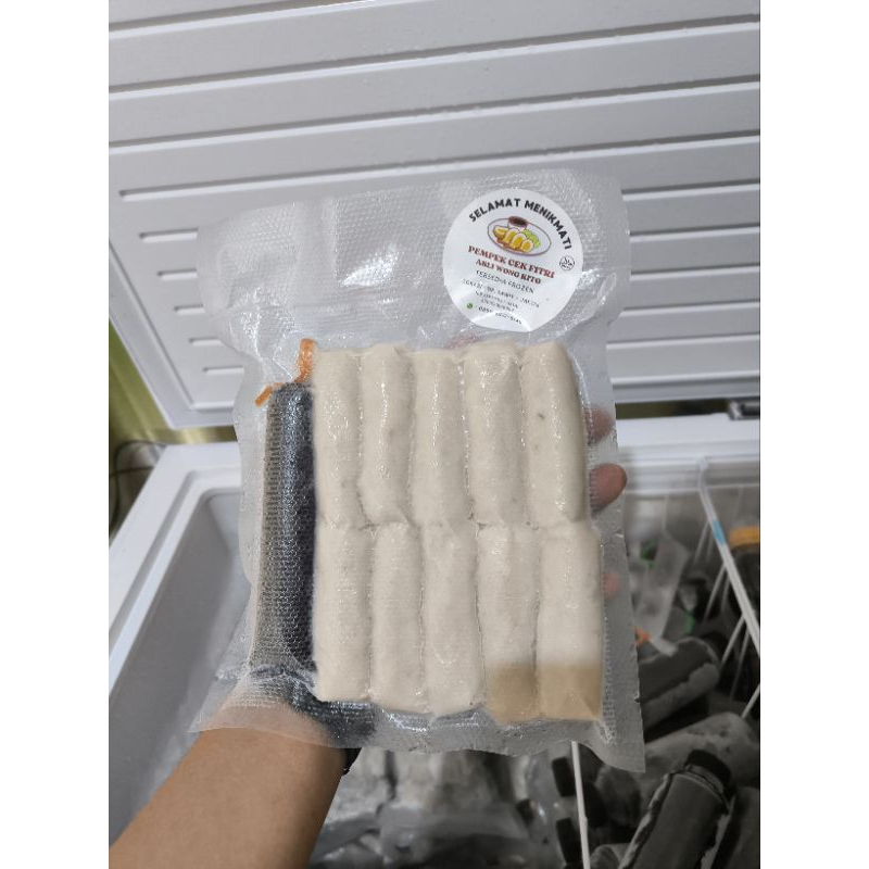 

PEMPEK LENJER FROZEN