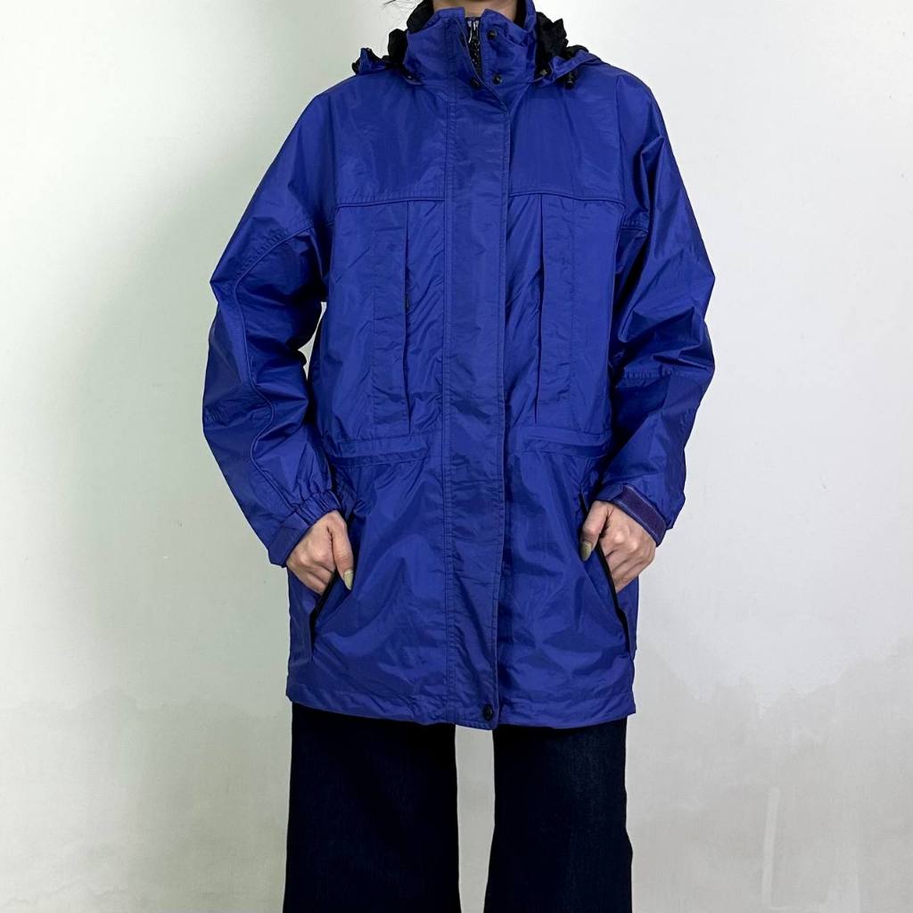 jaket wanita Eddie Bauer Gore-Tex size fit L (seperti baru) 100% original 010525