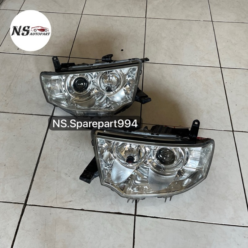 headlamp lampu depan pajero exceed 2010-2014