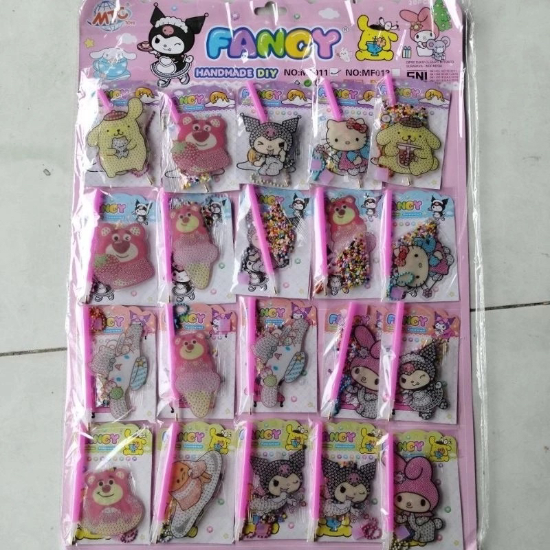 

1pcs STIKER/D.I.Y DIAMOND MOZAIK/STIKER MANIK GANTUNG SANRIO
