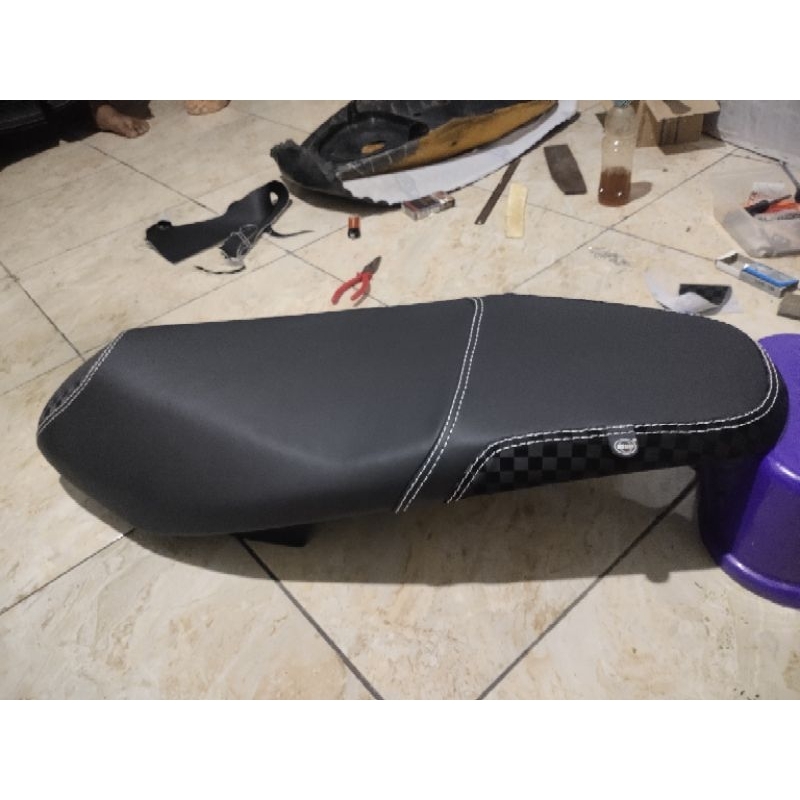 jok all new old VARIO LED 125/150 MBTECH CARRERA SATU SET TINGGAL PASANG