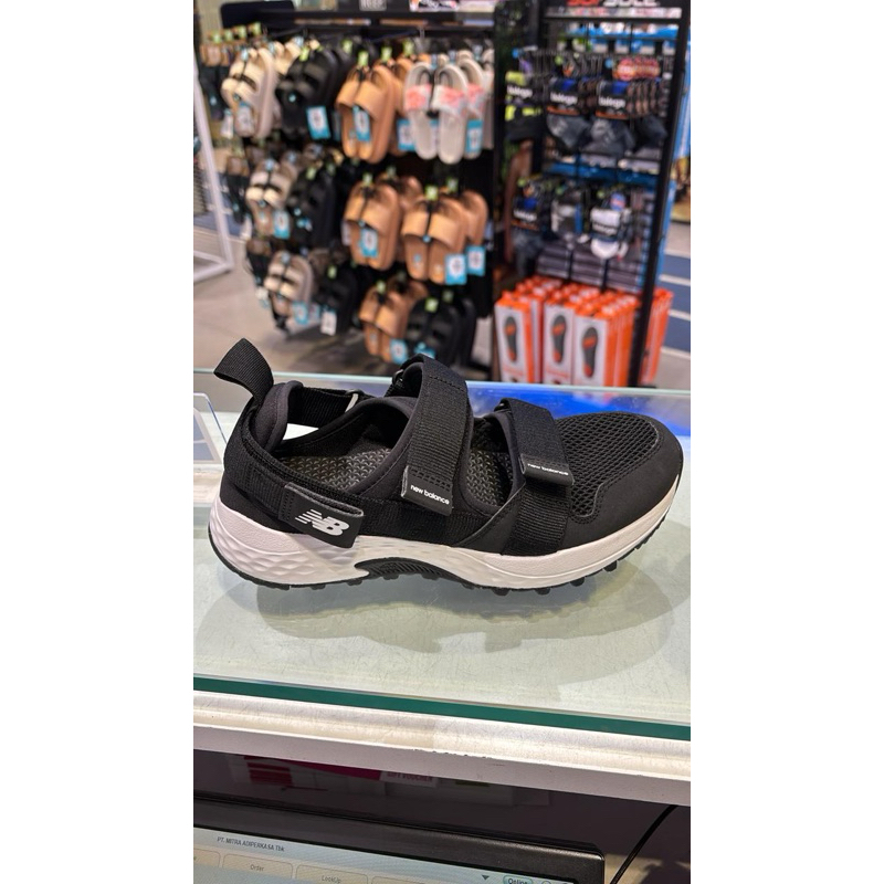 NB UA710 - Unisex Sneakers Shoes NEWUA710AB1 Black