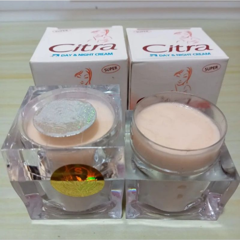 Citra Super Day & Night Cream Pearly White UV Bubuk Mutiara- Cream Citra Pencerah Wajah Plus Moistur