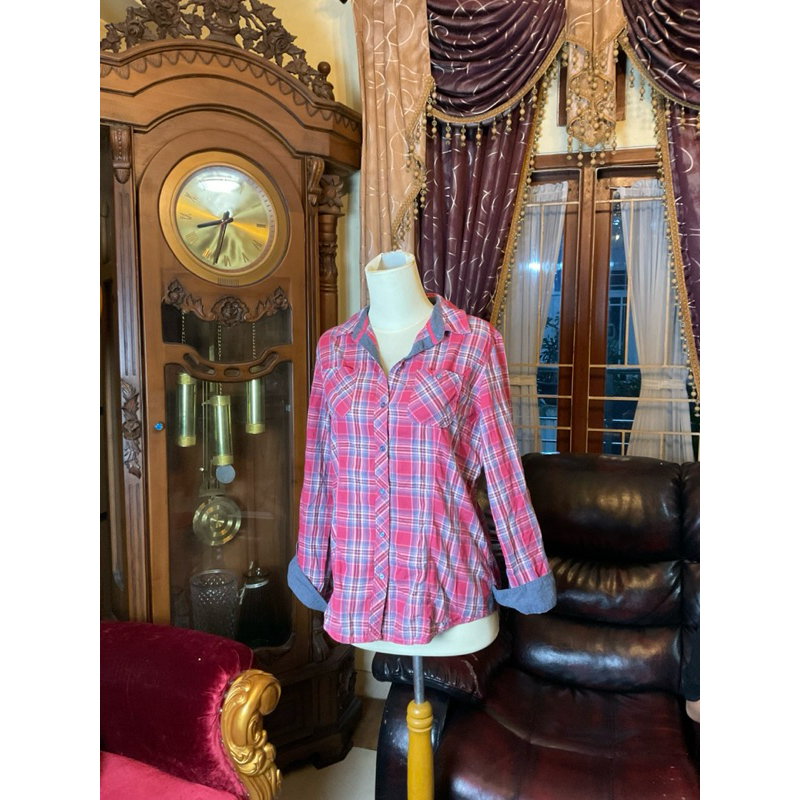 KEMEJA KOTAK KOTAK MERAH BIRU AMERICAN JEANS WANITA