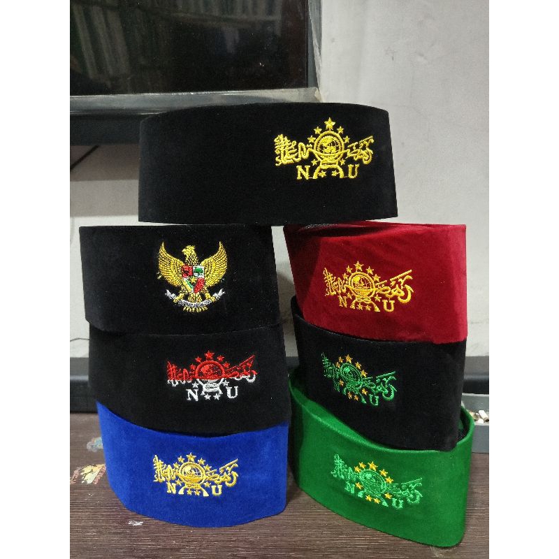 peci/songkok/kopiyah/pices logo NU /Nahdlatululama garuda merah putih