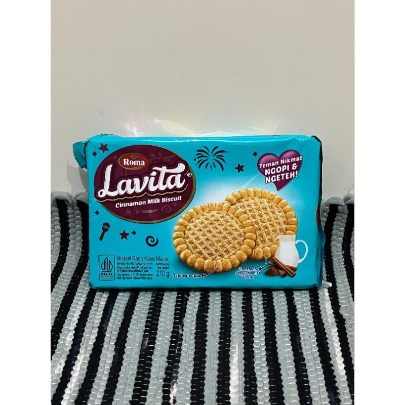 

Roma Lavita 210gr - Cinnamon Milk Biskuit, Biskuit Rasa Susu Dan Kayu Manis