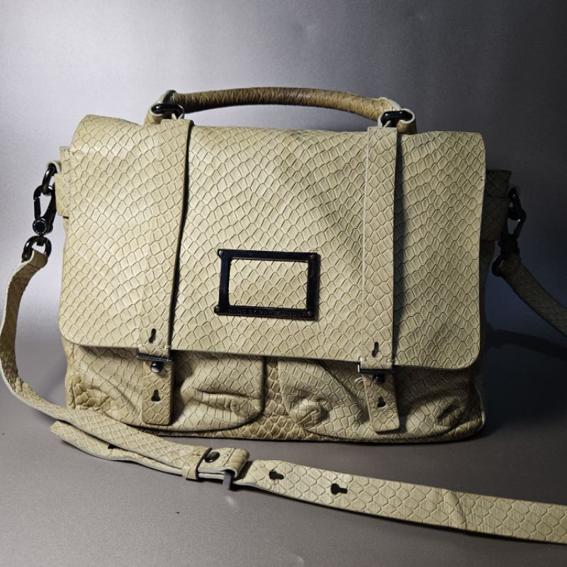 Tas Selempang Wanita Kulit MJ Messenger