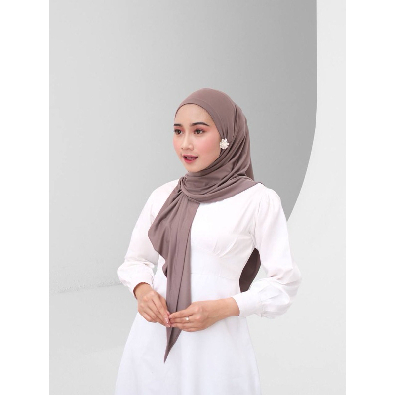 Segitiga Instan Jersey / Hijab Instan anti mleyot