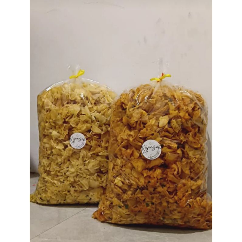 

KERIPIK SINGKONG KRIWIL DAUN JERUK RENYAH ORIGINAL 1KG