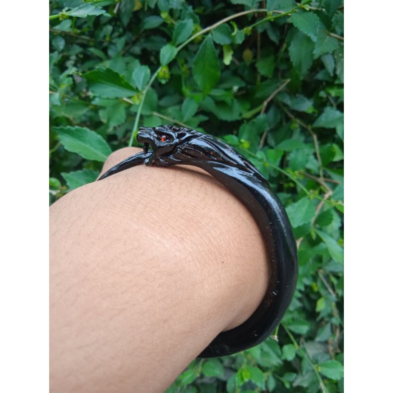 gelang akar bahar hitam ukir singa kecil