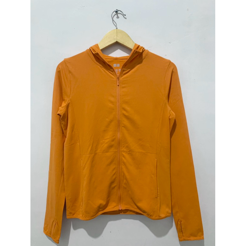 Uniqlo Airsm anti UV