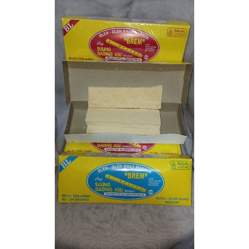 

Cemilan nostalgia BREM isi tanggung (SULING GADING)