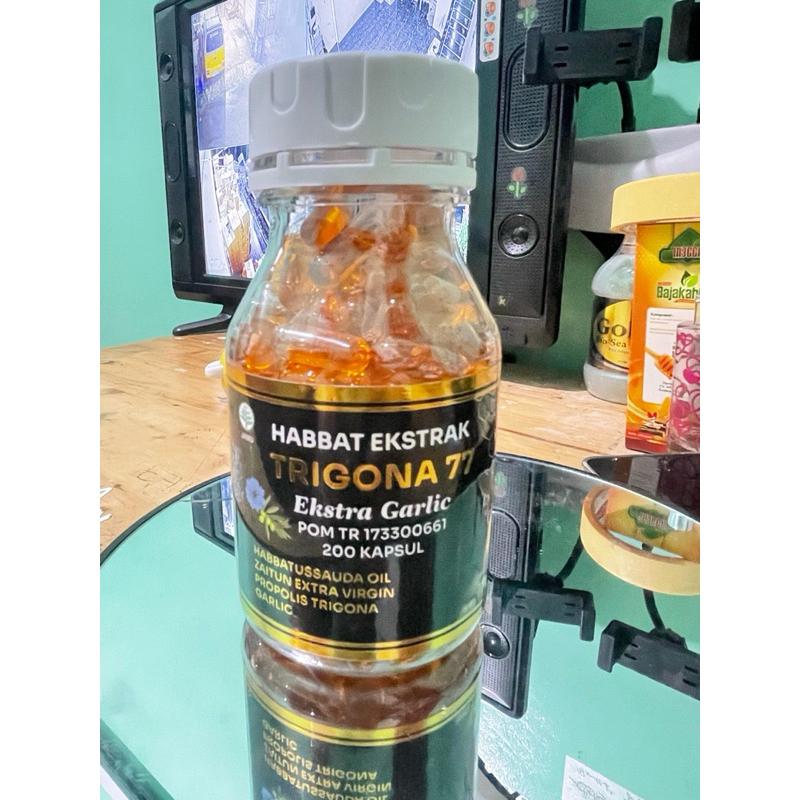 Habbatussauda Extra Propolis Trigona77 200 Kapsul  Manfaat dan Kegunaan : - Sebagai antibiotik alami