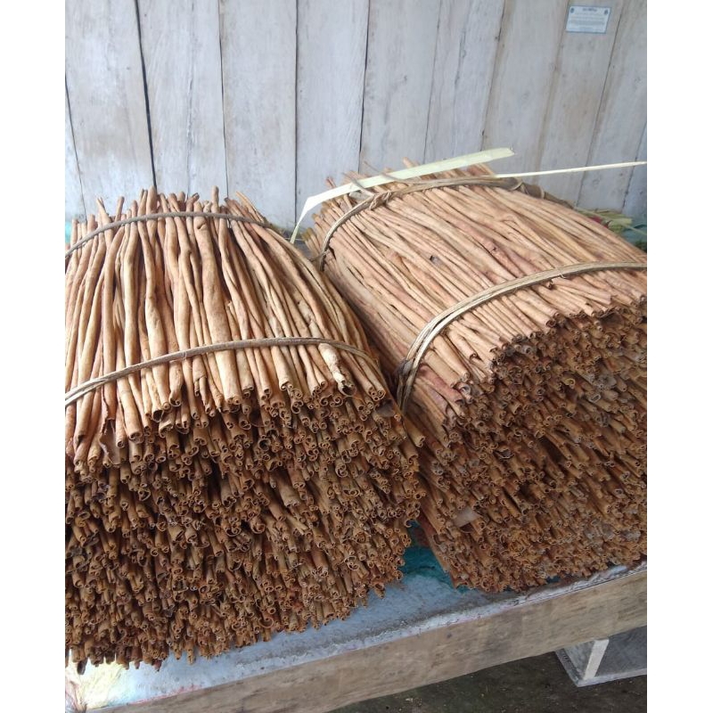 

KAYU MANIS ASLI KUALITAS PREMIUM ISI 100 GRAM BUMBU DAPUR JSR REMPAH PENYEDAP RASA