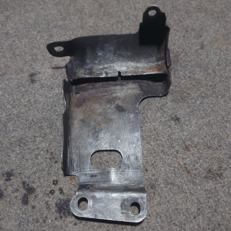 cover pelindung dinamo stater Jupiter z original