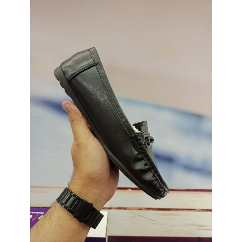 SEPATU WANITA LAVIOLA