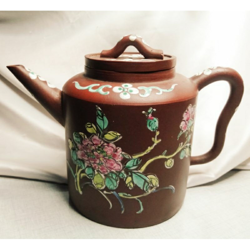 Chinese Yixing Enamel Teapot/Teko Antik Yixing