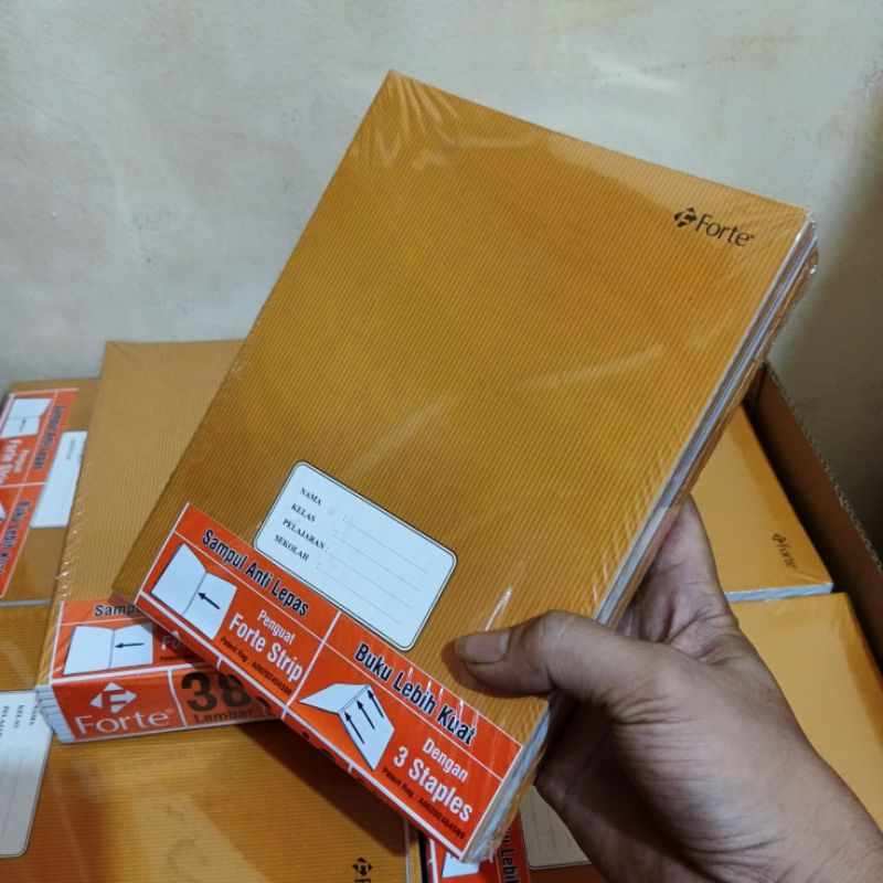 

Ay00! 1 Pak Buku Tulis Cover Coklat & Batik 38, 58, 50 Lembar Isi 10 Buku