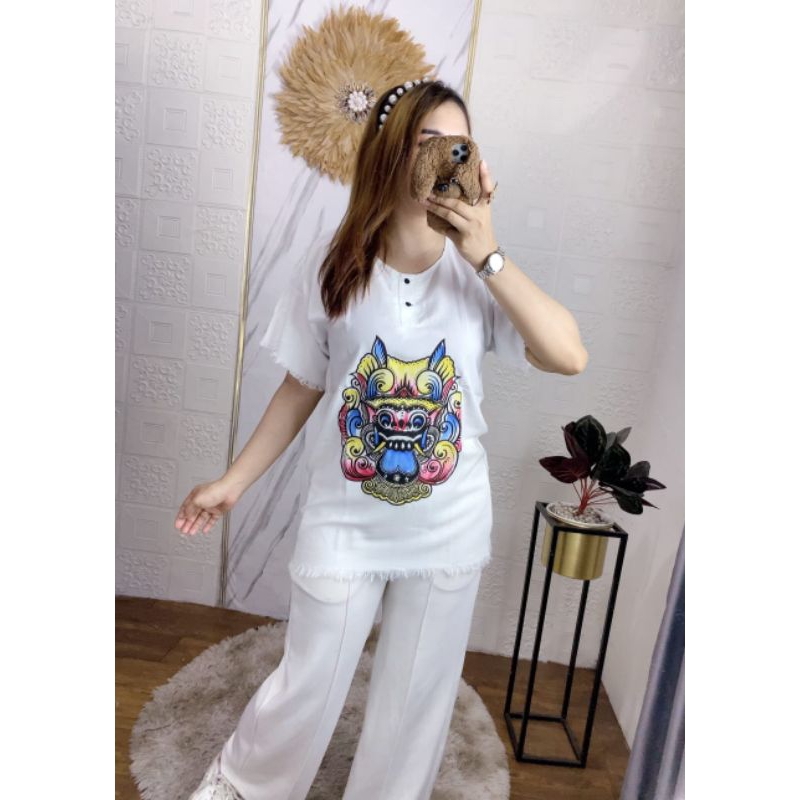 KAOS BARONG BALI POLOS PUTIH LAGI TREN BAJU BARONG BALI MOTIF POLOS WARNA PUTIH ADEM NYAMAN DIPAKAI 