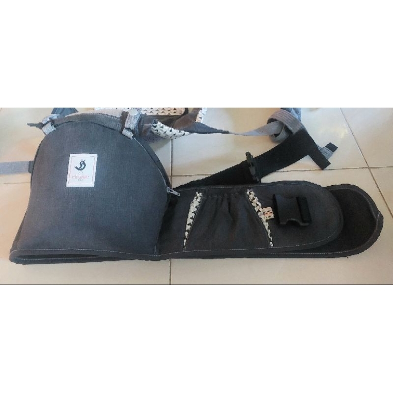 [PRELOVED] POGNAE Hipseat