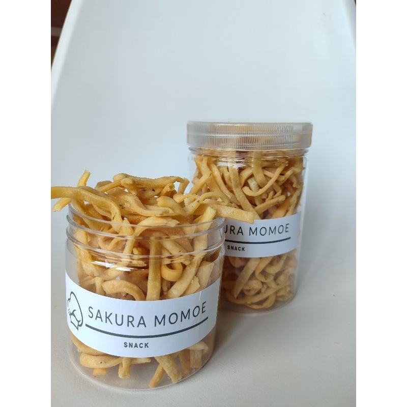 

SISTIK BAWANG, SISTIK BAWANG SELEDRI RENYAH DAN GURIH KEMAS TOPLES