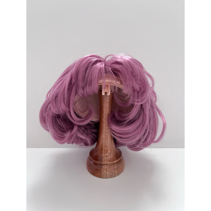 scalp rambut blythe warna ungu muda ke pink