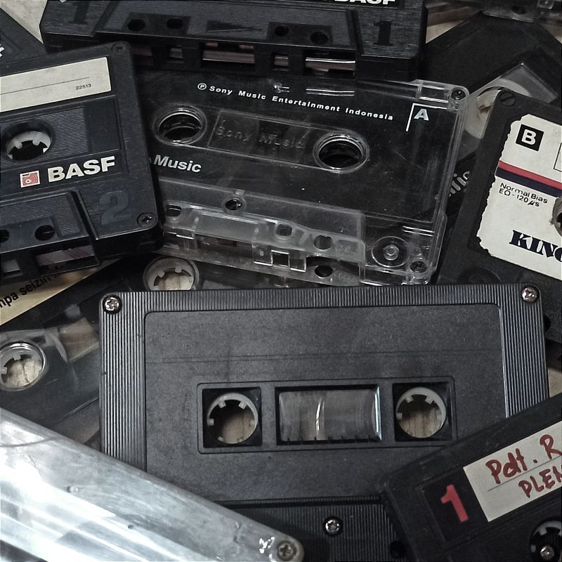 Kaset Pita Telanjang Untuk Dekorasi