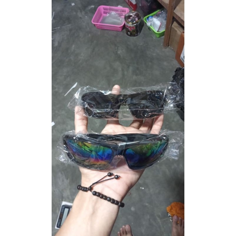 kacamata spot bando pelangi & hitam