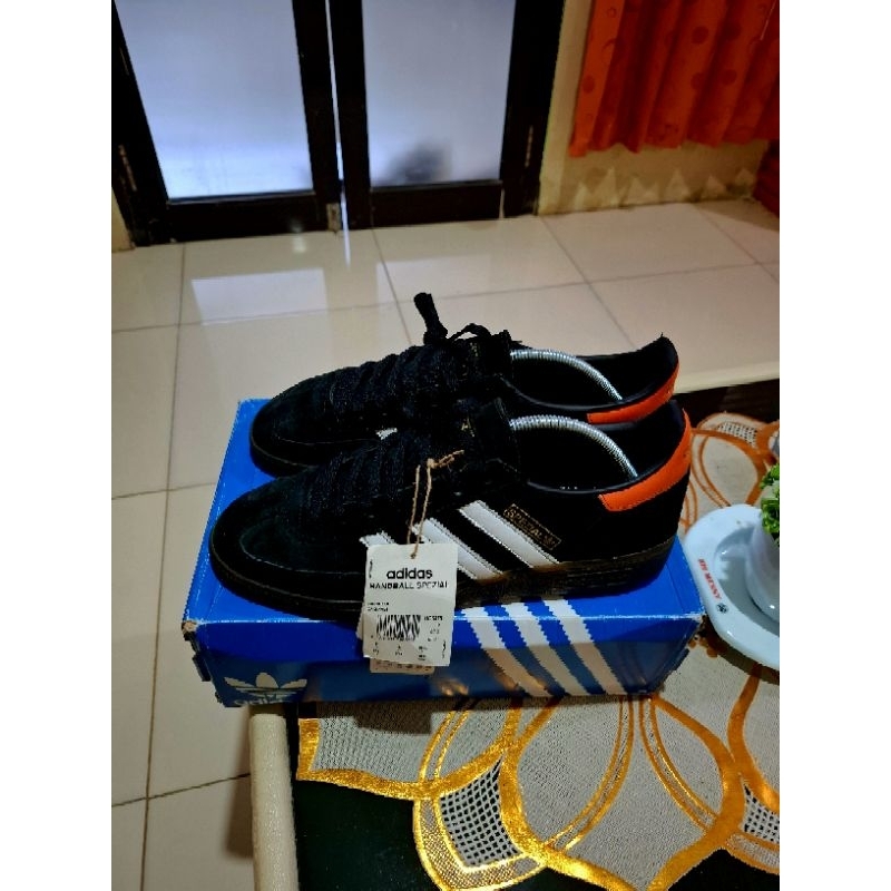 adidas spezial bw orange