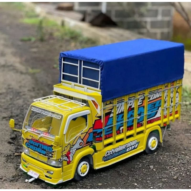 MINIATUR TRUK OLENG FUL VARIASI DARI BAHAN KAYU TRIPLEK