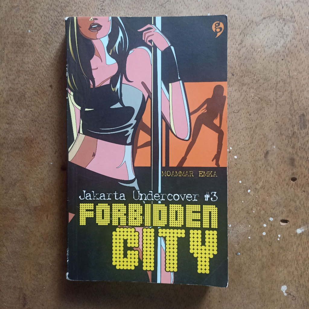 Preloved Jakarta Undercover #3 Forbidden City - Moammar Emka
