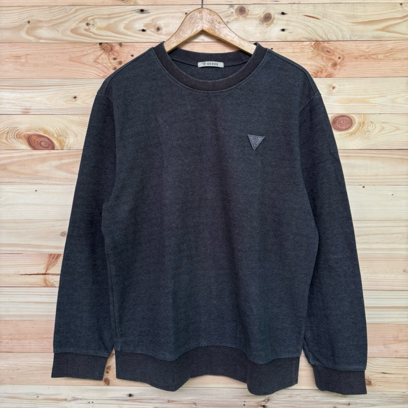 Crewneck Hoodie Guess Originals - Second Very Good Condition Untuk Laki Laki & Perempuan