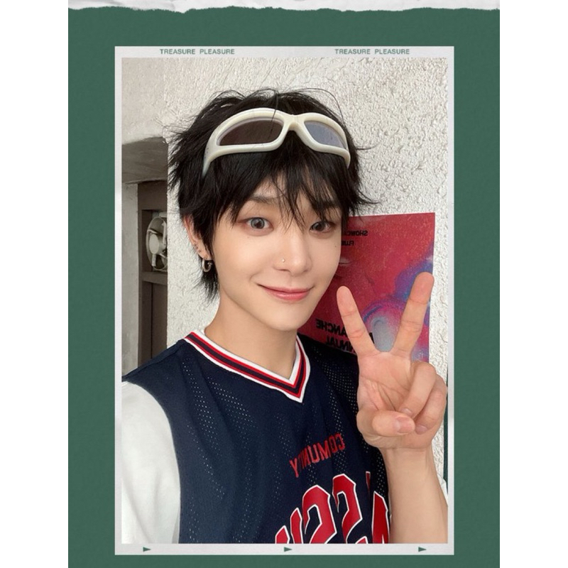 Photocard Jihoon and Truz Romy