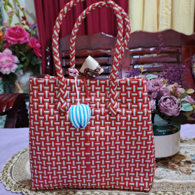 Tas Anyaman Merah putih (Khusus Batam)