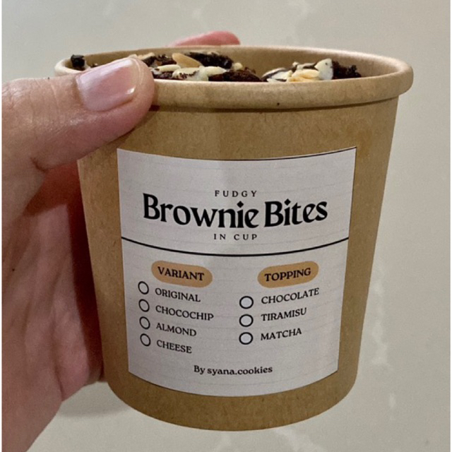 

Brownie Bites in Cup (Topping Almond) 12oz