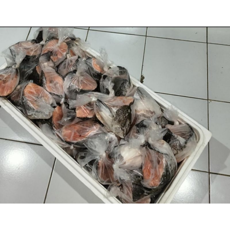

Kepala Salmon 1kg
