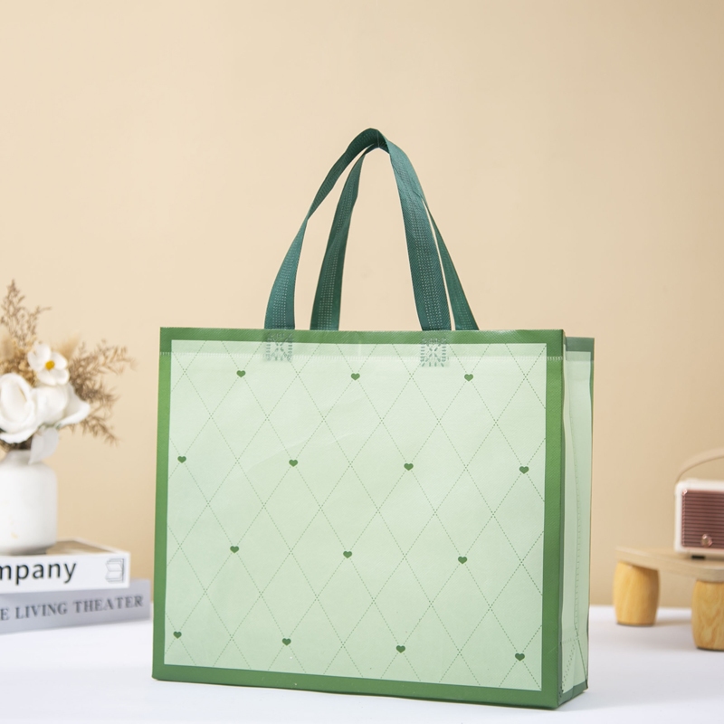 

Tas Spunbond Souvenir Unik untuk acara keluarga motif tas berkualitasTas Jinjing / Tas Belanja / Tas Spunbond / Tas Souvenir / Tas Jinjing Wanita / Tas Lipat / Tas Kado / Kantong Belanja