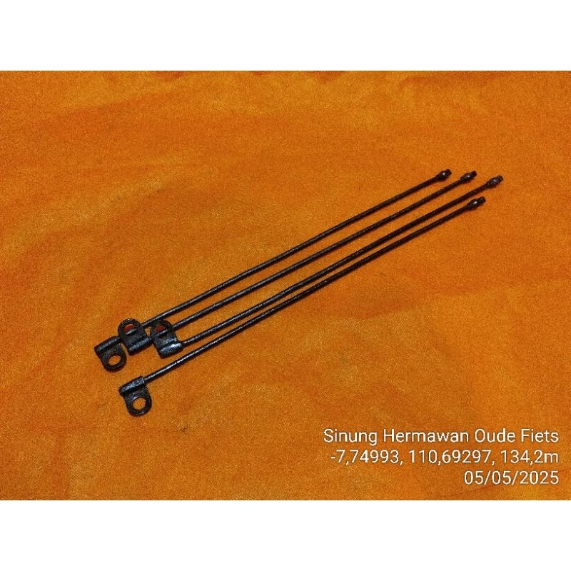 Cagak slebor sepeda onthel tua original untuk Humber Raleigh Rudge