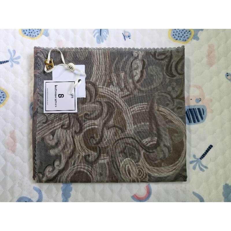 Buttonscarves Wave Stormy