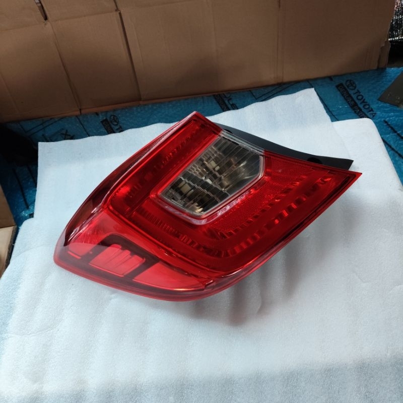 Stoplamp Lampu Belakang Mobil Honda Brio RS 2018 2019 2020 Original Kiri