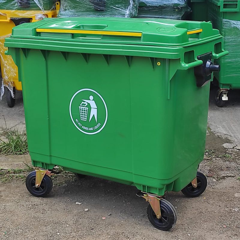 Tempat sampah besar / Bak sampah besar kap 660 Liter, Bahan plastik hdpe