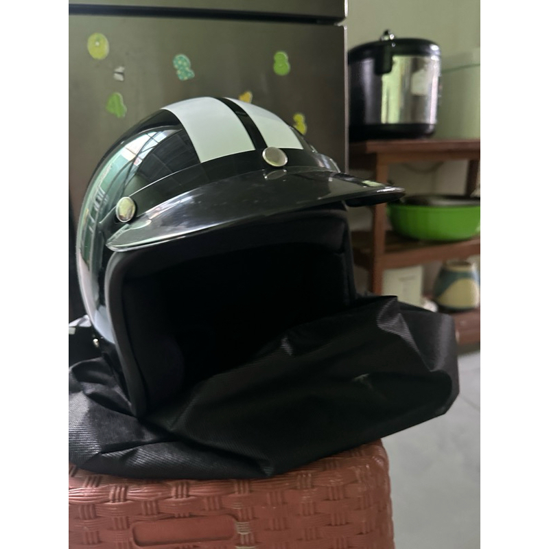 Helm Retro Kawasaki Baru