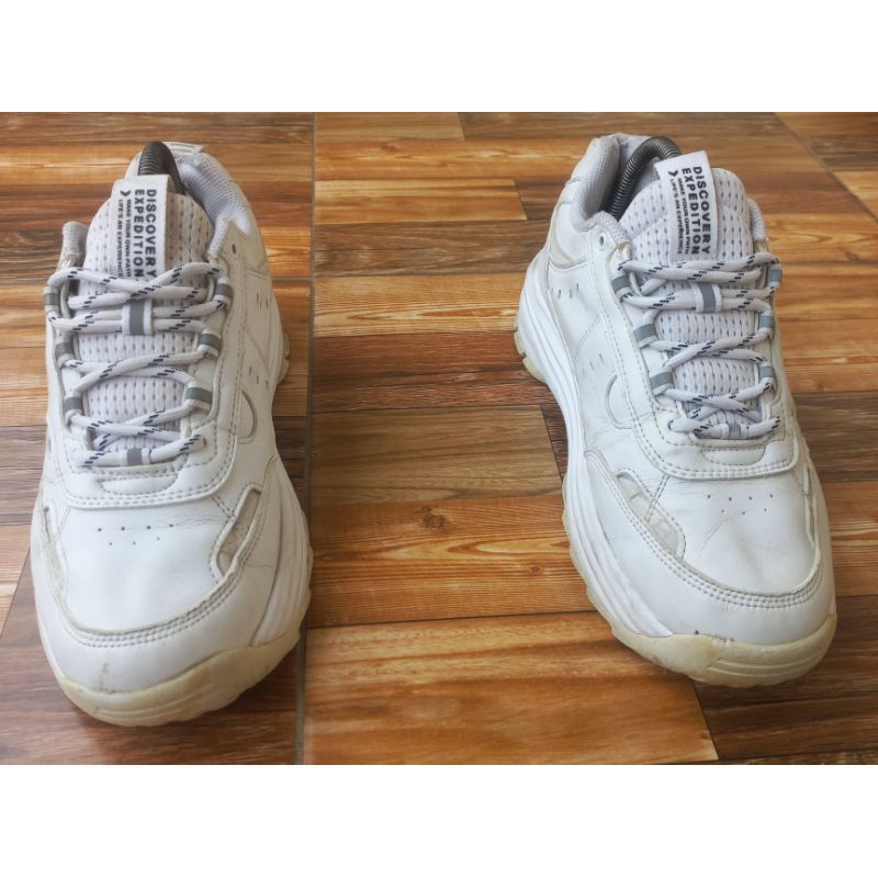 SEPATU DISCOVERY EXPEDITION WHITE (RUNNING)