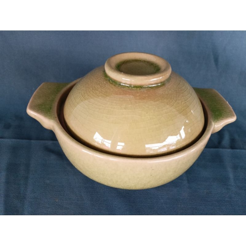 Mangkok tutup Celadon