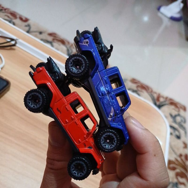 hot wheels jeep rubicon loose