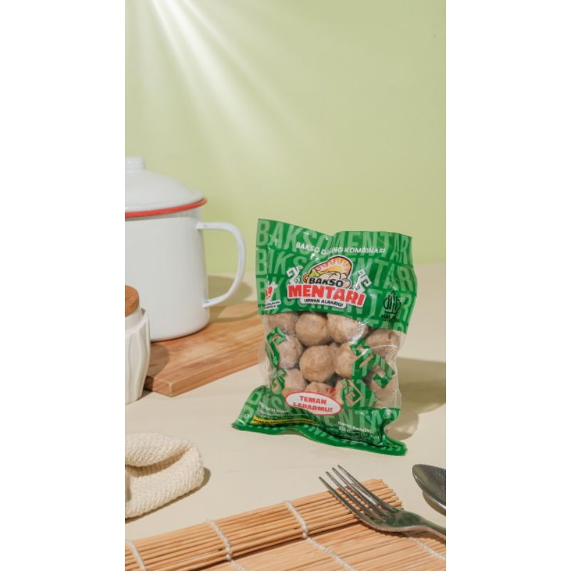 

Bakso Mentari 225gr — Bakso Sapi Asli Lampung, Kenyal & Gurih, Praktis!